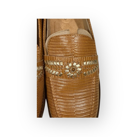 Brioso Frisco Women’s Lizard Embossed Loafers Gold Detail Size 7.5 NWOT - Picture 7 of 10